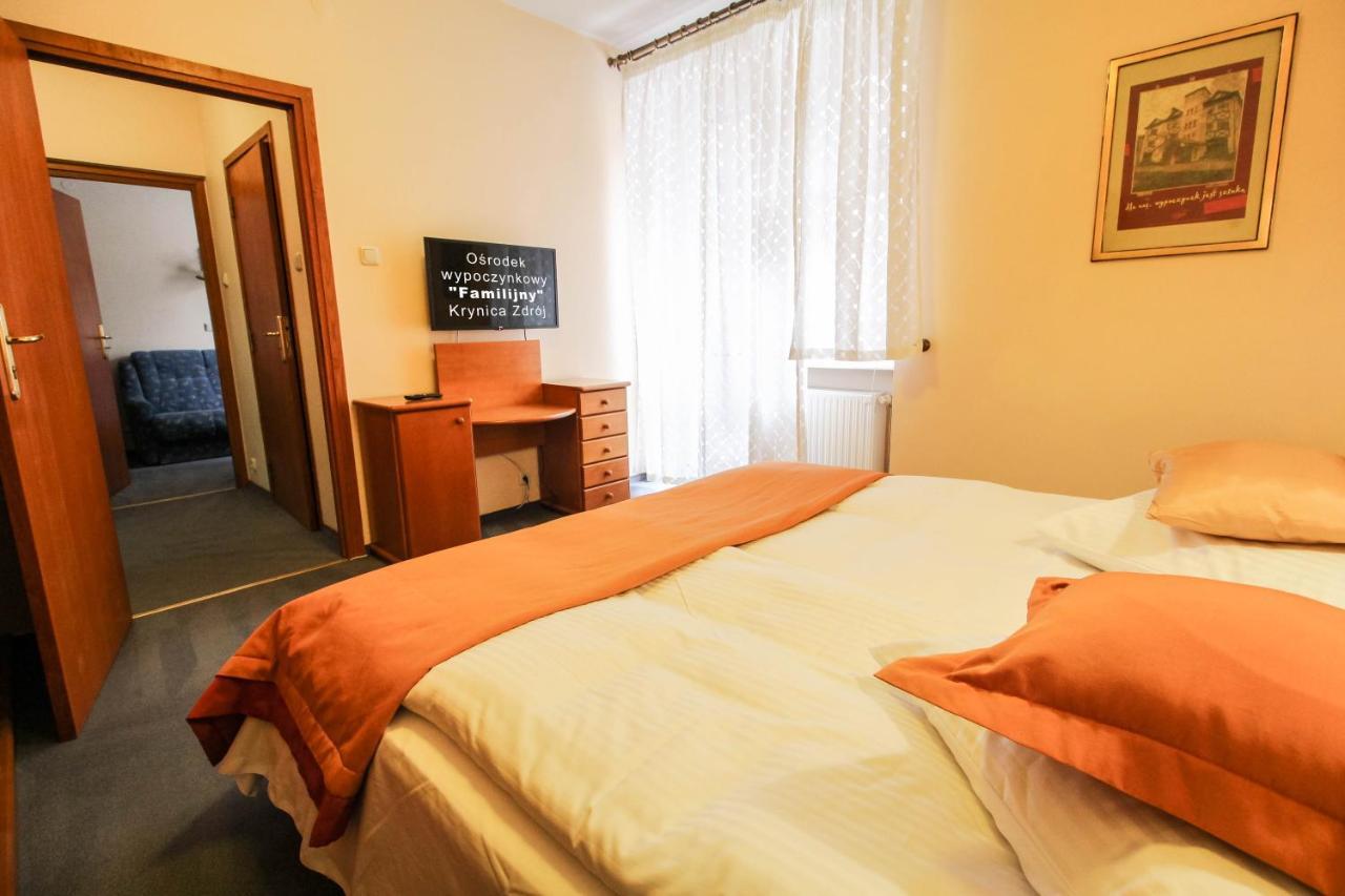 Hotel FAMILIJNY Ośrodek Wypoczynkowo - Rehabilitacyjny Krynica Zdrój Zewnętrze zdjęcie