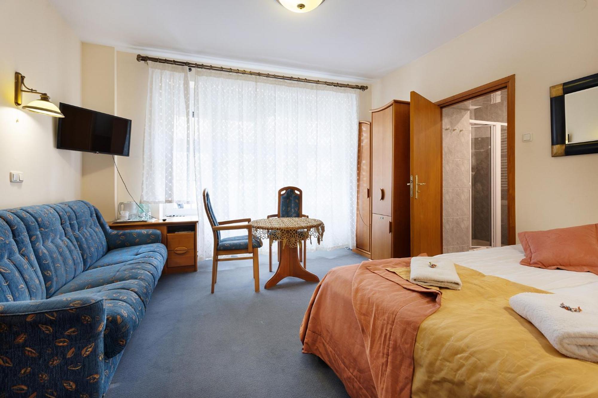 Hotel FAMILIJNY Ośrodek Wypoczynkowo - Rehabilitacyjny Krynica Zdrój Zewnętrze zdjęcie