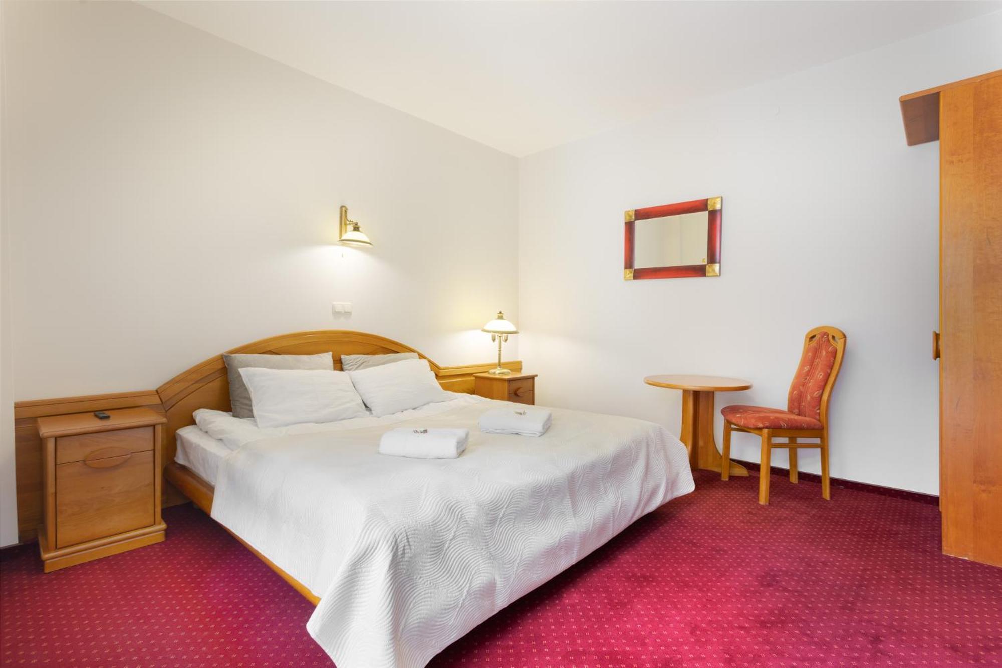 Hotel FAMILIJNY Ośrodek Wypoczynkowo - Rehabilitacyjny Krynica Zdrój Zewnętrze zdjęcie