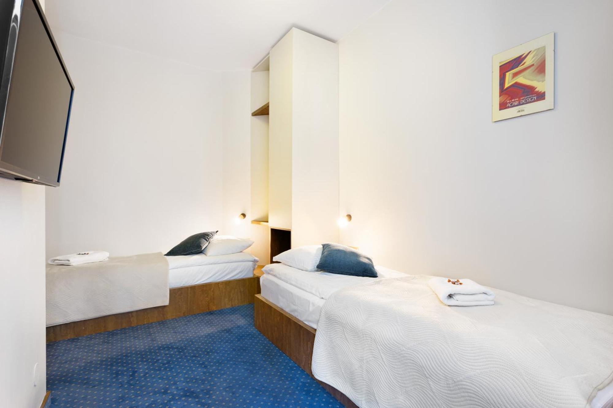 Hotel FAMILIJNY Ośrodek Wypoczynkowo - Rehabilitacyjny Krynica Zdrój Zewnętrze zdjęcie