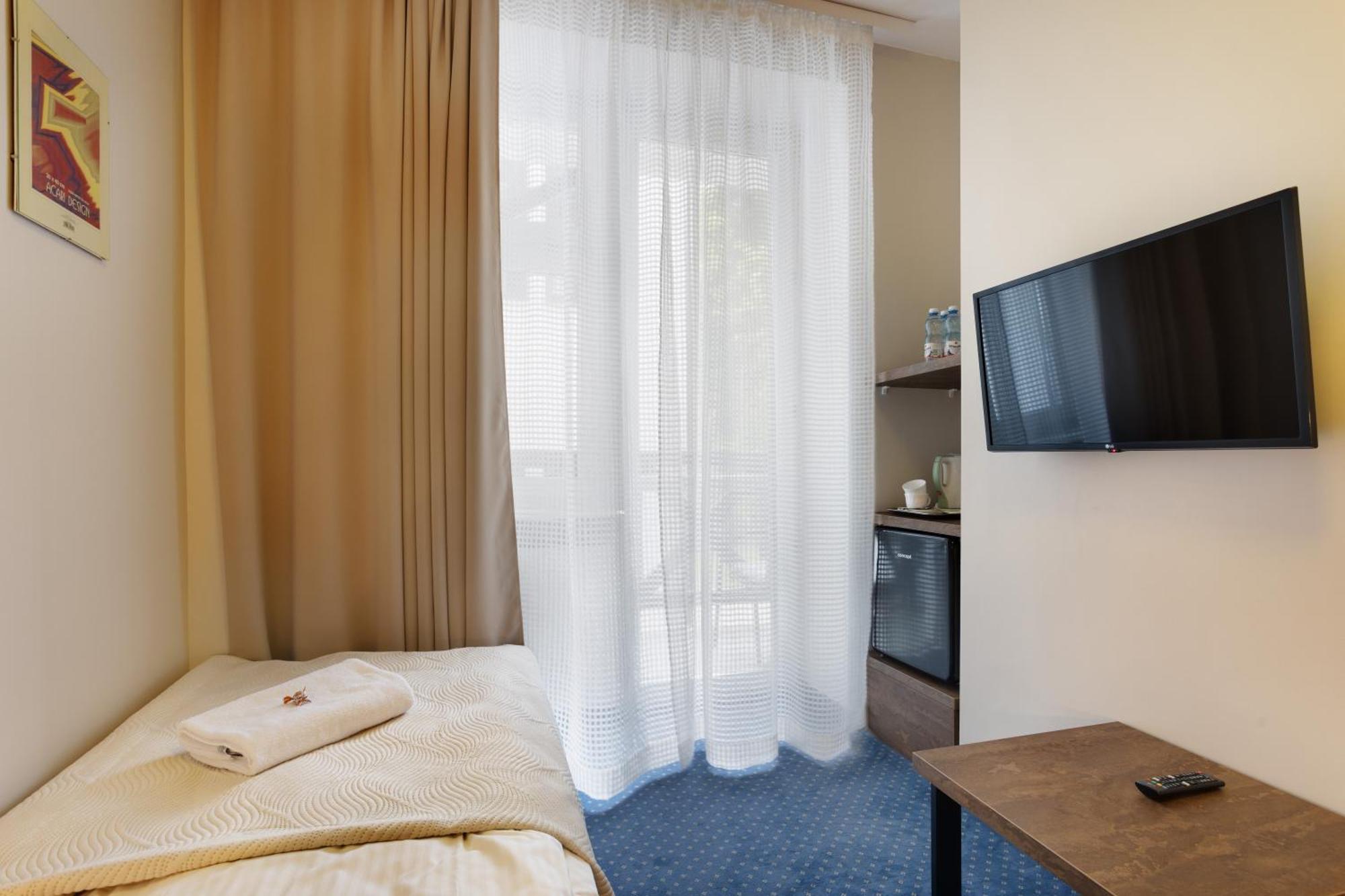 Hotel FAMILIJNY Ośrodek Wypoczynkowo - Rehabilitacyjny Krynica Zdrój Zewnętrze zdjęcie